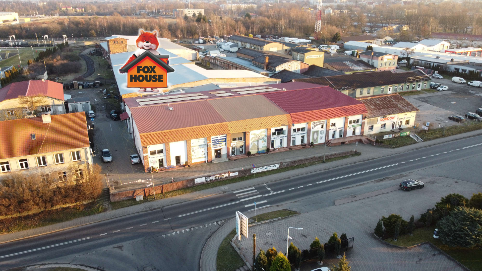 Budynek usługowo produkcyjny – zakład ceramiczny w Bolesławcu – NA SPRZEDAŻ