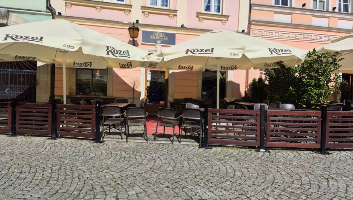 17-09-2025 - lokal - Rynek - 08