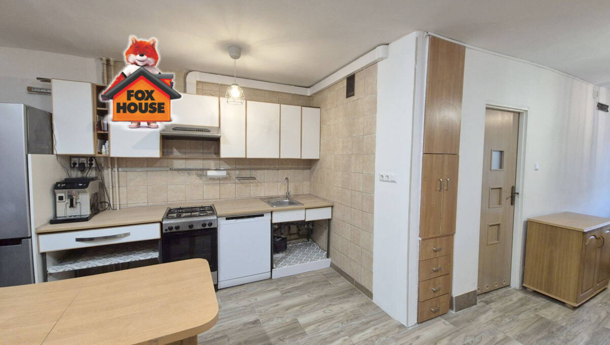 21-10-2025 - Komuny Paryskiej - 01+