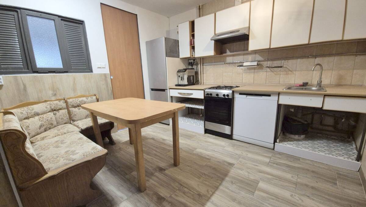 21-10-2025 - Komuny Paryskiej - 02