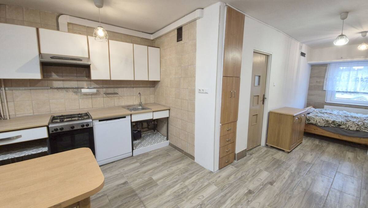 21-10-2025 - Komuny Paryskiej - 03