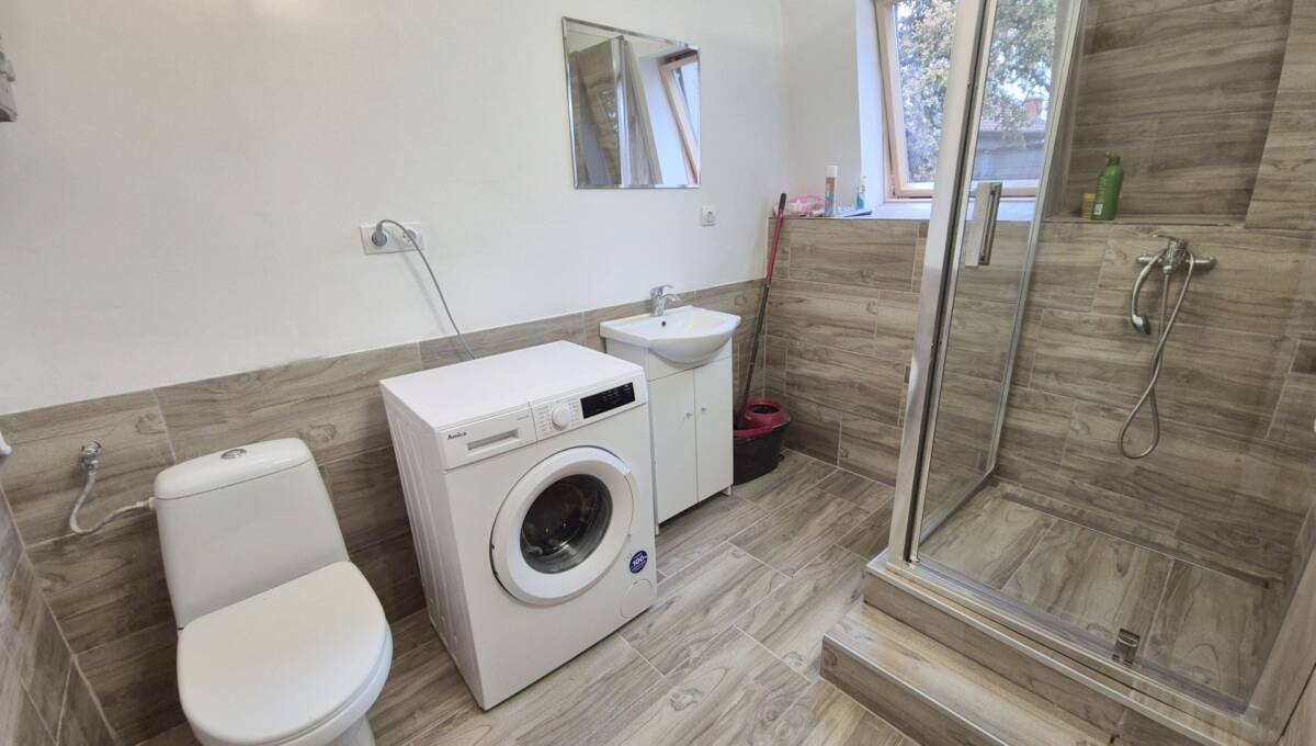 21-10-2025 - Komuny Paryskiej - 04