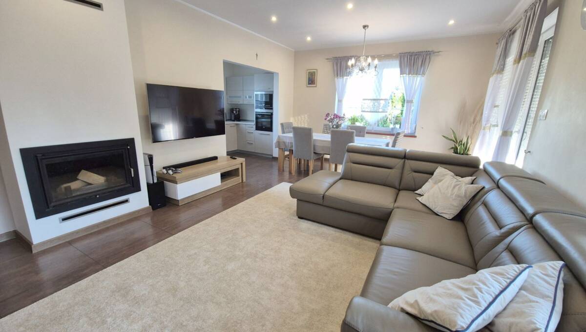 29-10-2025 - Dom - Kamionkowa - 08