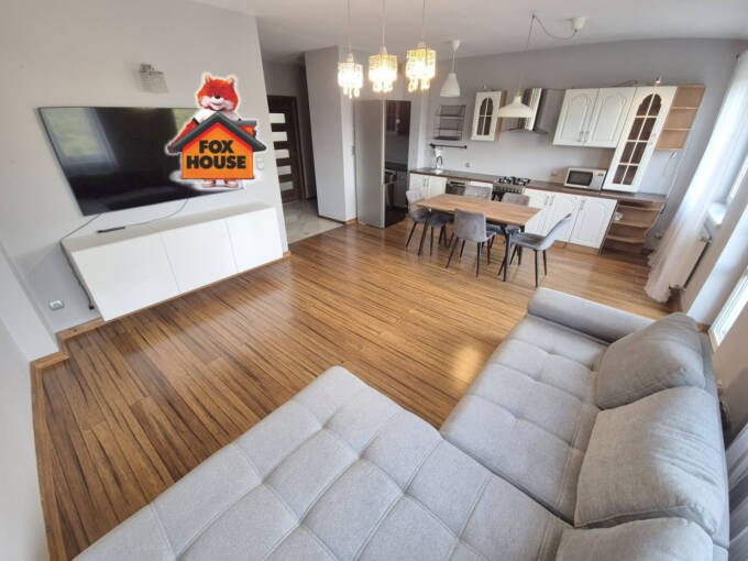 fajne mieszkanie w ciekawej lokalizacji – 2 pokoje, balkon, miejce postojowe