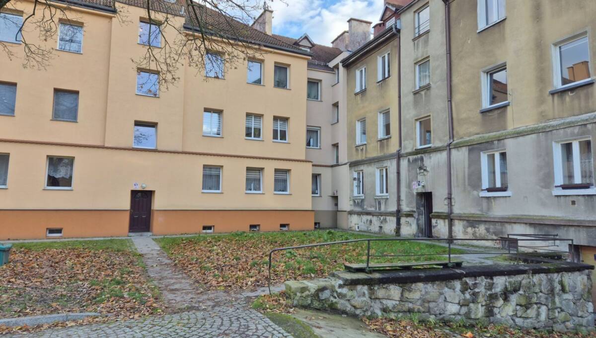 04-11-2025 - Karpecka - 12