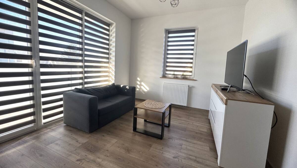 wynajem Powstańców Warszawy 10