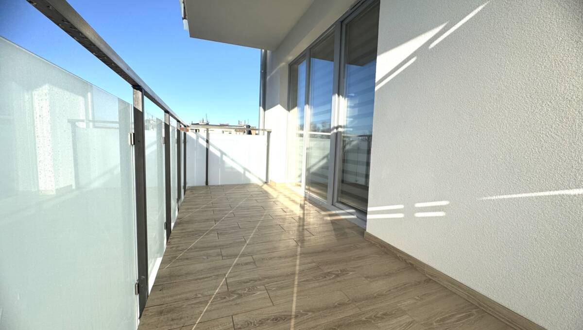 wynajem Powstańców Warszawy 11