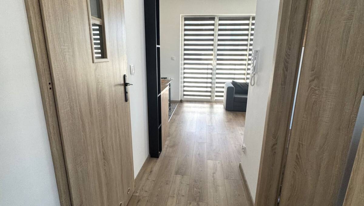 wynajem Powstańców Warszawy 17