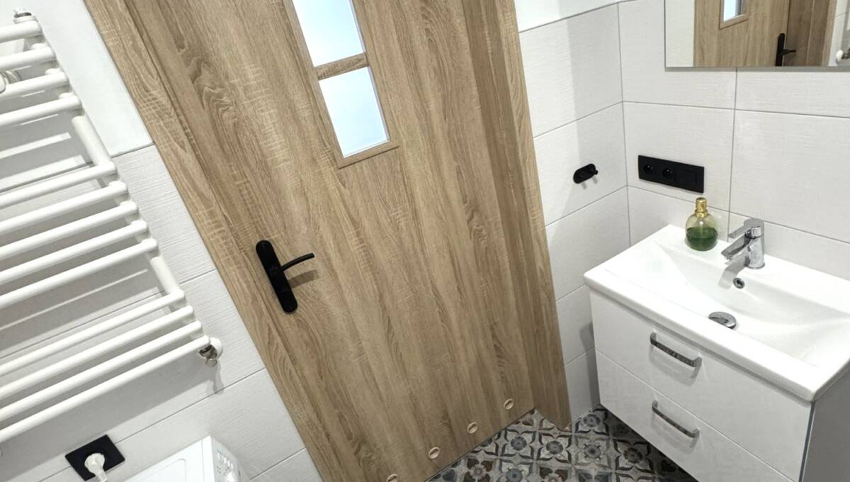 wynajem Powstańców Warszawy 19