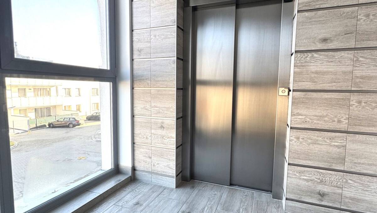 wynajem Powstańców Warszawy 20