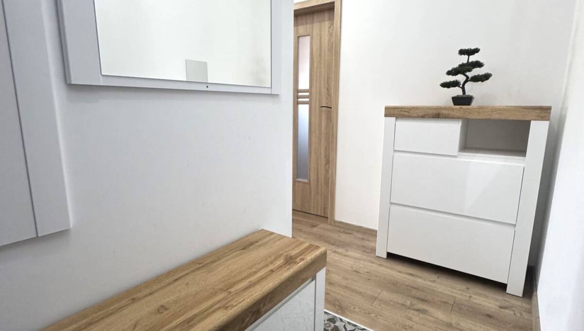 wynajem Powstańców Warszawy 5