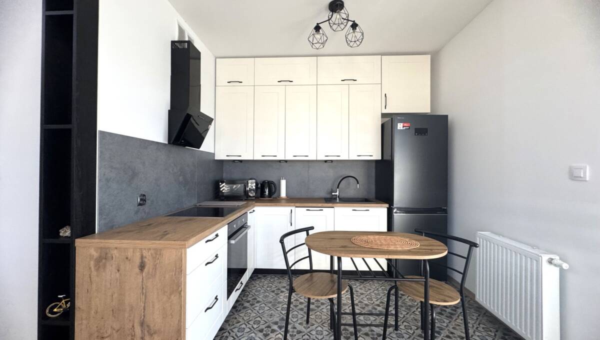 wynajem Powstańców Warszawy 7