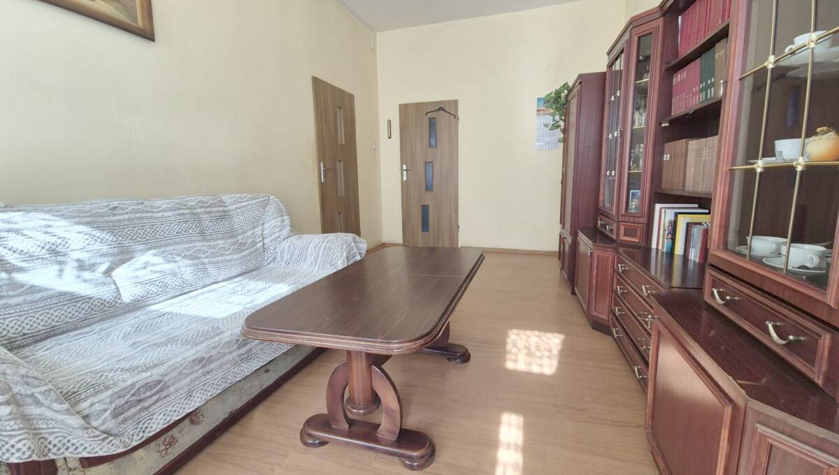 05-03-2026 - 1 Maja - 03