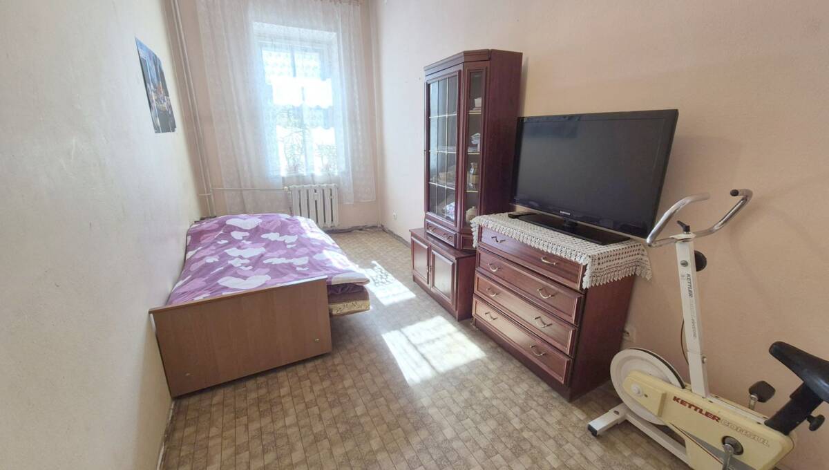 05-03-2026 - 1 Maja - 04