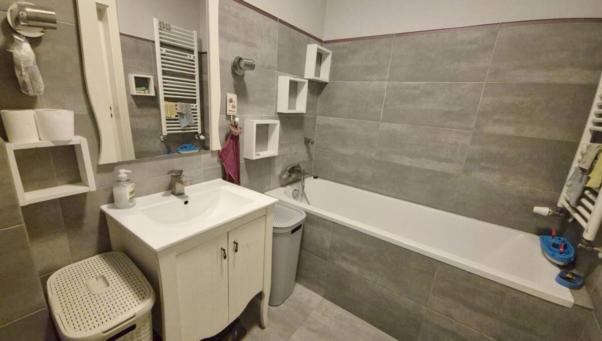 05-03-206- J. Góra - 09