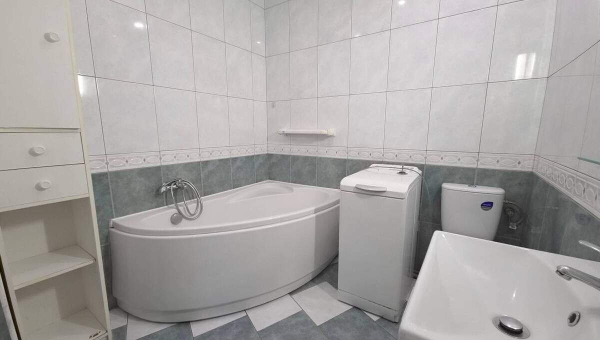 02-04-2026 - Bankowa - 11